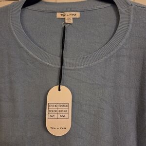 Tea n Rose Ladies Quiet Blue Crewneck Lightweight Sweater